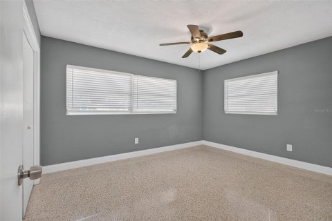 Villa ou maison à louer à Dunedin, Floride: 3 chambres, 138.24 m2 № 2435028 - photo 27