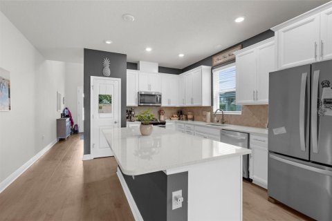 Casa en venta en Bradenton, Florida, 4 dormitorios, 205.59 m2 № 1815824 - foto 11