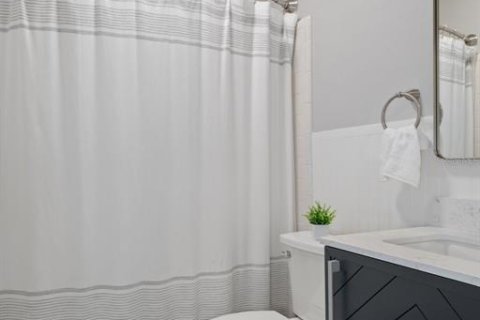 Condo in Saint Petersburg, Florida, 1 bedroom  № 1775687 - photo 17