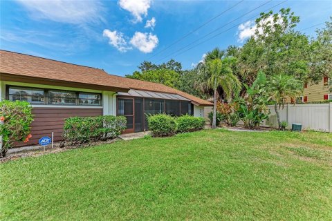 Casa en venta en Bradenton, Florida, 2 dormitorios, 150.22 m2 № 1746312 - foto 17