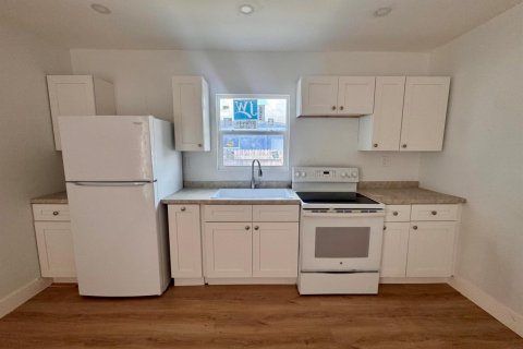 Studio in Riviera Beach, Florida № 2083421 - photo 5