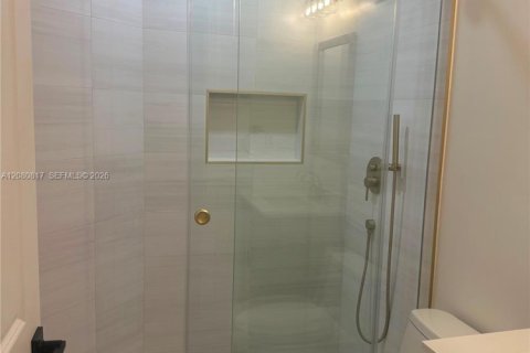 Appartement à louer à Miami, Floride: 1 chambre № 2338698 - photo 6