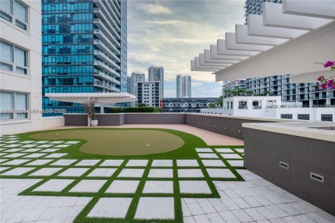 Condo in Miami, Florida, 2 bedrooms  № 2087827 - photo 18