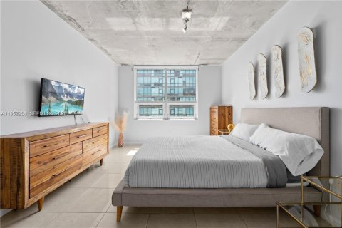 Condo in Miami, Florida, 2 bedrooms  № 2087827 - photo 5
