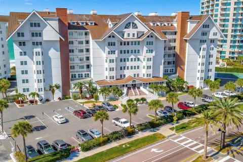 Condo in Clearwater, Florida, 2 bedrooms  № 2363392