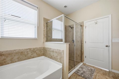 Casa en venta en Davenport, Florida, 4 dormitorios, 272.02 m2 № 2208670 - foto 13