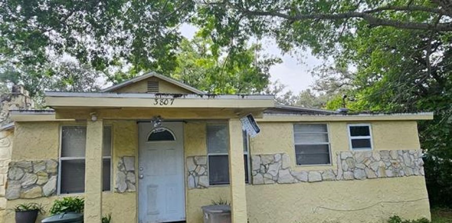Casa en Tampa, Florida 4 dormitorios, 133.31 m2 № 2386210