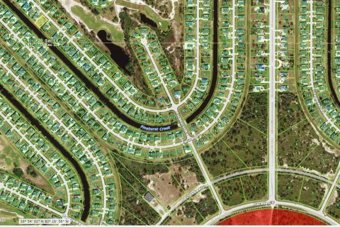 Land in Rotonda, Florida № 2214098 - photo 4