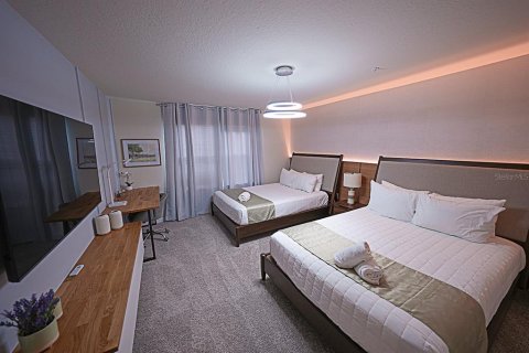 Townhouse in Clermont, Florida 5 bedrooms, 211.45 sq.m. № 1911174 - photo 29