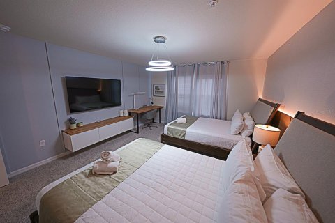 Townhouse in Clermont, Florida 5 bedrooms, 211.45 sq.m. № 1911174 - photo 28