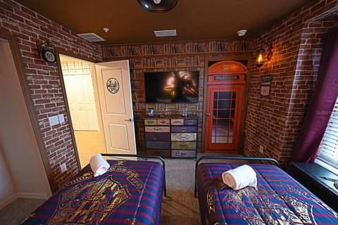 Townhouse in Clermont, Florida 5 bedrooms, 211.45 sq.m. № 1911174 - photo 27