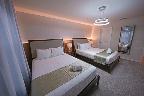 Townhouse in Clermont, Florida 5 bedrooms, 211.45 sq.m. № 1911174 - photo 30