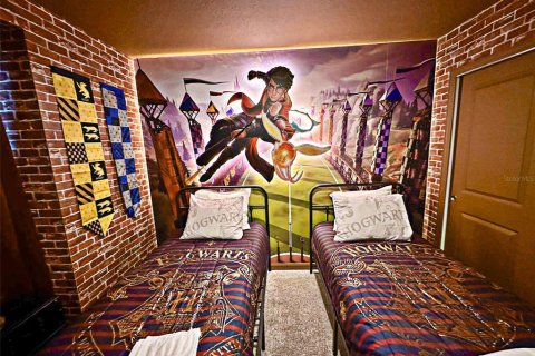 Townhouse in Clermont, Florida 5 bedrooms, 211.45 sq.m. № 1911174 - photo 21