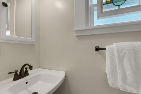 House in Lakeland, Florida 2 bedrooms, 91.79 sq.m. № 2094678 - photo 20