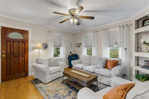 House in Lakeland, Florida 2 bedrooms, 91.79 sq.m. № 2094678 - photo 3