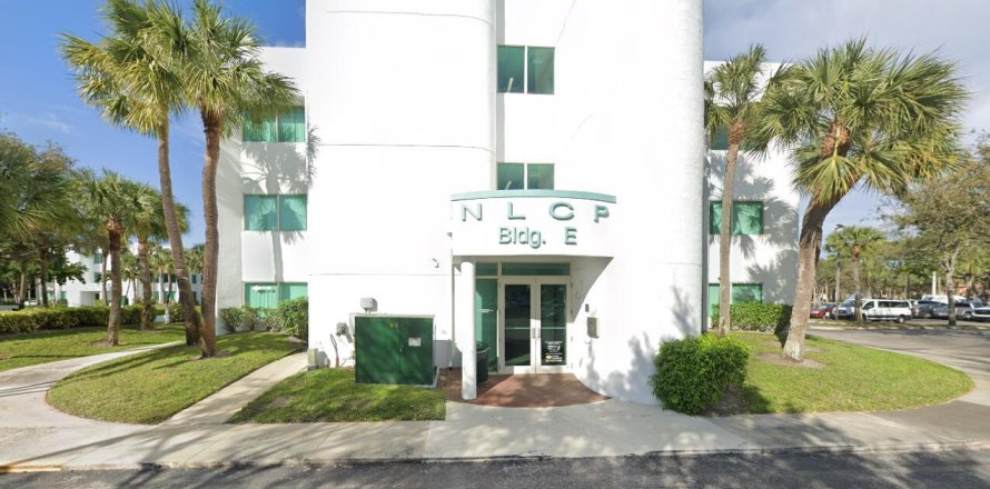Immobilier commercial à Palm Beach Gardens, Floride № 1065697