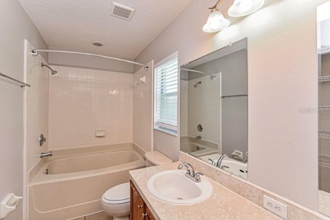 Casa en alquiler en Orlando, Florida, 3 dormitorios, 119.01 m2 № 1914490 - foto 9