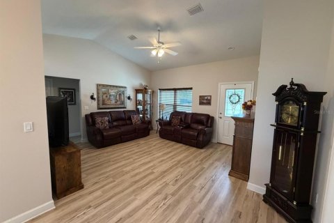 Villa ou maison à vendre à Citrus Springs, Floride: 3 chambres, 116.03 m2 № 2400910 - photo 27