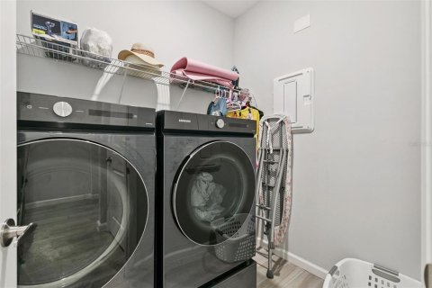 Casa en venta en Clermont, Florida, 4 dormitorios, 230.12 m2 № 2120341 - foto 29