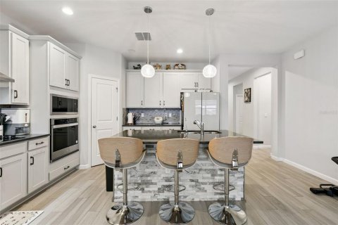 Casa en venta en Clermont, Florida, 4 dormitorios, 230.12 m2 № 2120341 - foto 16