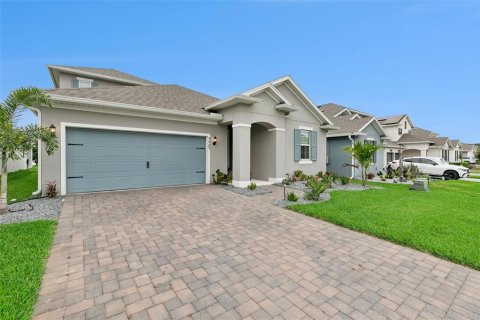 Casa en venta en Clermont, Florida, 4 dormitorios, 230.12 m2 № 2120341 - foto 3