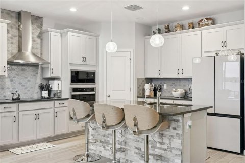 Casa en venta en Clermont, Florida, 4 dormitorios, 230.12 m2 № 2120341 - foto 17