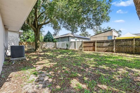 Villa ou maison à louer à Tampa, Floride: 3 chambres, 126.9 m2 № 2315099 - photo 6