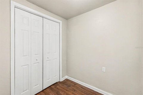 Villa ou maison à louer à Tampa, Floride: 3 chambres, 126.9 m2 № 2315099 - photo 24