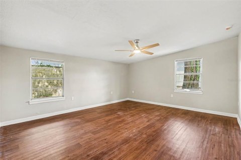Villa ou maison à louer à Tampa, Floride: 3 chambres, 126.9 m2 № 2315099 - photo 17