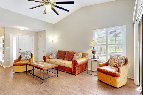 Townhouse in Haines City, Florida 2 bedrooms, 113.9 sq.m. № 2095104 - photo 7