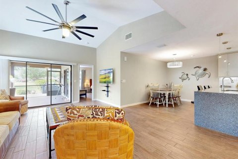 Townhouse in Haines City, Florida 2 bedrooms, 113.9 sq.m. № 2095104 - photo 5
