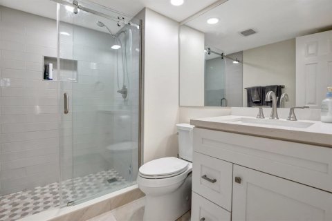Condo in Pembroke Pines, Florida, 2 bedrooms № 2082644 - photo 7