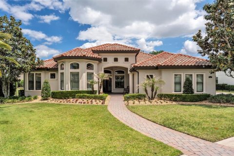 House in Lakeland, Florida 5 bedrooms, 329.9 sq.m. № 2202975