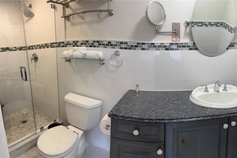 Снять в аренду виллу или дом в Марафон, Флорида 3 спальни, 192.68м2, № 1957954 - фото 3