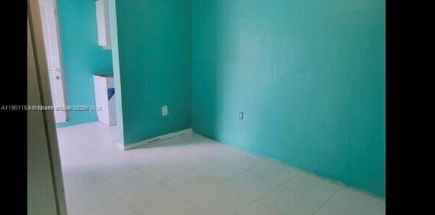 Propiedad comercial en Hollywood, Florida 1 dormitorio, 99.5 m2 № 1954266