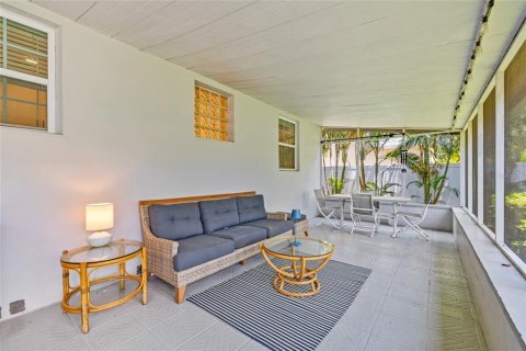 Casa en venta en Saint Petersburg, Florida, 3 dormitorios, 113.62 m2 № 1904973 - foto 5