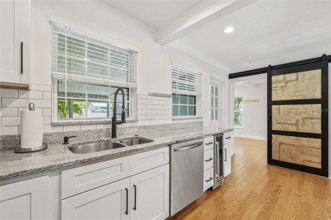 Casa en venta en Saint Petersburg, Florida, 3 dormitorios, 113.62 m2 № 1904973 - foto 23