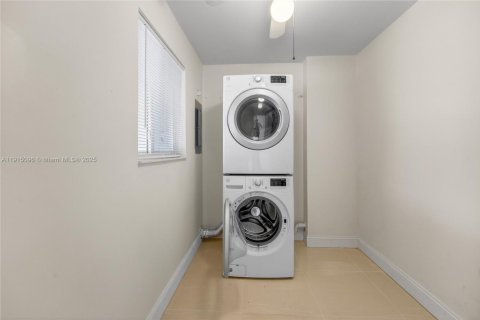 Купить таунхаус в Хайалиа, Флорида 1 комната, 149.2м2, № 1973132 - фото 16