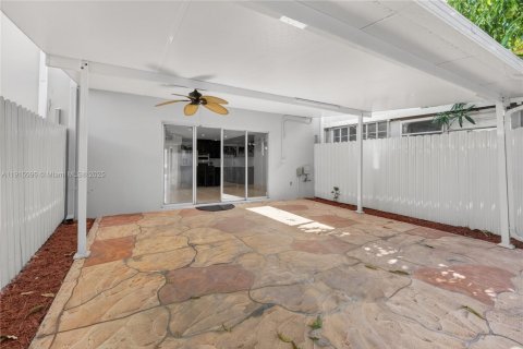 Купить таунхаус в Хайалиа, Флорида 1 комната, 149.2м2, № 1973132 - фото 20