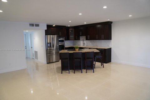 Купить таунхаус в Хайалиа, Флорида 1 комната, 149.2м2, № 1973132 - фото 3