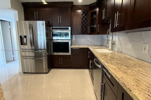 Купить таунхаус в Хайалиа, Флорида 1 комната, 149.2м2, № 1973132 - фото 6