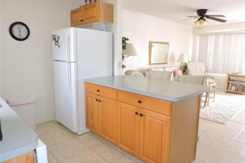 Dúplex en venta en Lake Wales, Florida, 2 dormitorios, 79.71 m2 № 1912777 - foto 10