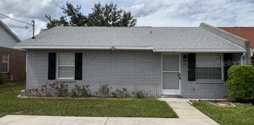 Dúplex en Lake Wales, Florida 2 dormitorios, 79.71 m2 № 1912777