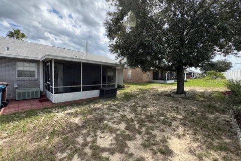 Dúplex en venta en Lake Wales, Florida, 2 dormitorios, 79.71 m2 № 1912777 - foto 22