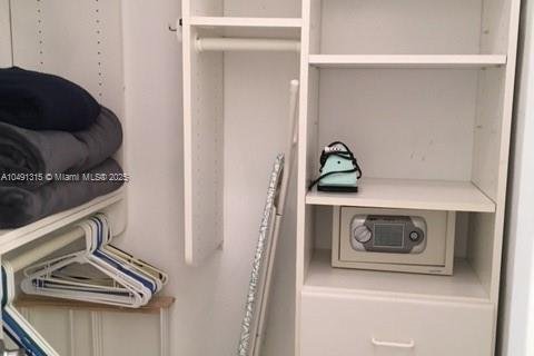 Снять в аренду кондоминиум в Майами-Бич, Флорида 49.7м2, № 2034696 - фото 10