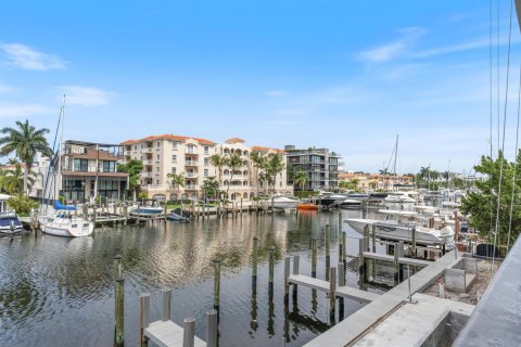 Condominio en venta en Fort Lauderdale, Florida, 4 dormitorios, 273.04 m2 № 2261498 - foto 25