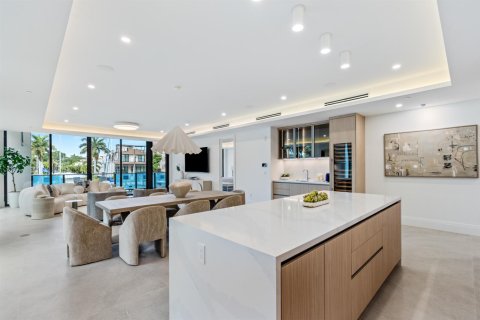 Condominio en venta en Fort Lauderdale, Florida, 4 dormitorios, 273.04 m2 № 2261498 - foto 3