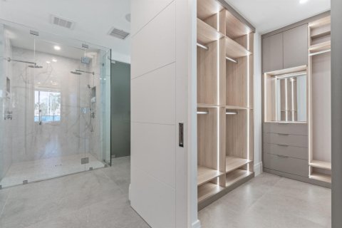 Condominio en venta en Fort Lauderdale, Florida, 4 dormitorios, 273.04 m2 № 2261498 - foto 13