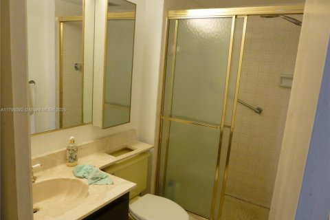 Купить кондоминиум в Авентура, Флорида 2 спальни, 113.34м2, № 1861249 - фото 10