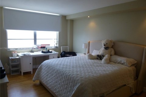 Купить кондоминиум в Авентура, Флорида 2 спальни, 113.34м2, № 1861249 - фото 12